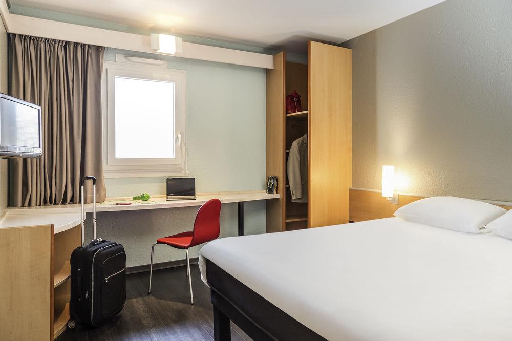 Ibis Thonon Centre Hotel Екстериор снимка